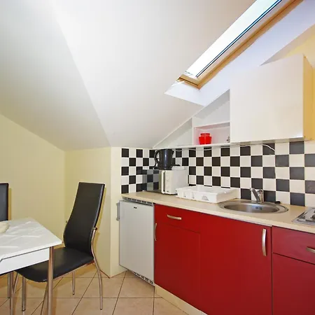Apartment With A Parking Space Sumartin, Brac - 24131 Sumartin
