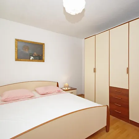 With A Parking Space Sumartin, Brac - 24131 Apartment *