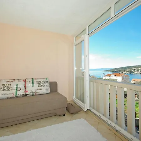 With A Parking Space Sumartin, Brac - 24131 Apartment Sumartin