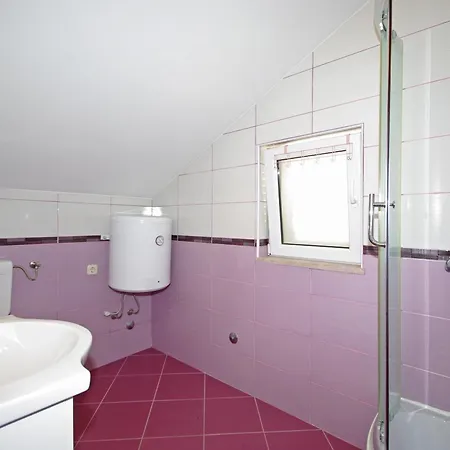 With A Parking Space Sumartin, Brac - 24131 Apartment Sumartin