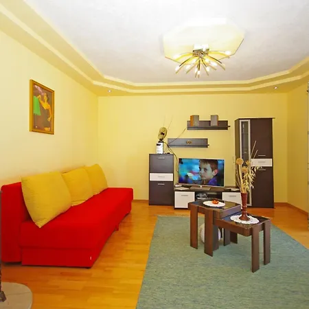 아파트 With Parking Space Sumartin, Brac - 24131 *